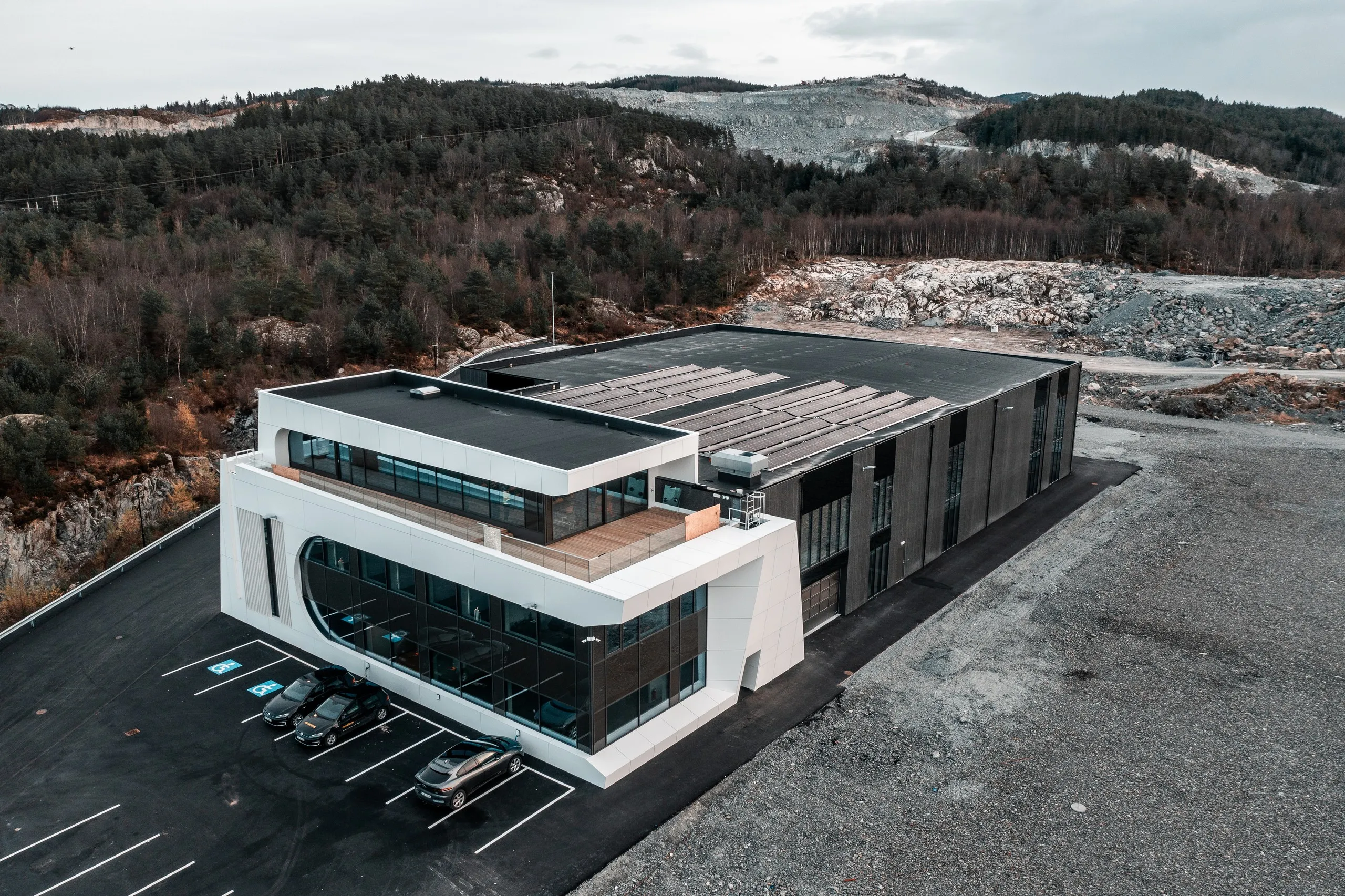 Tenotec — Combination buildings
